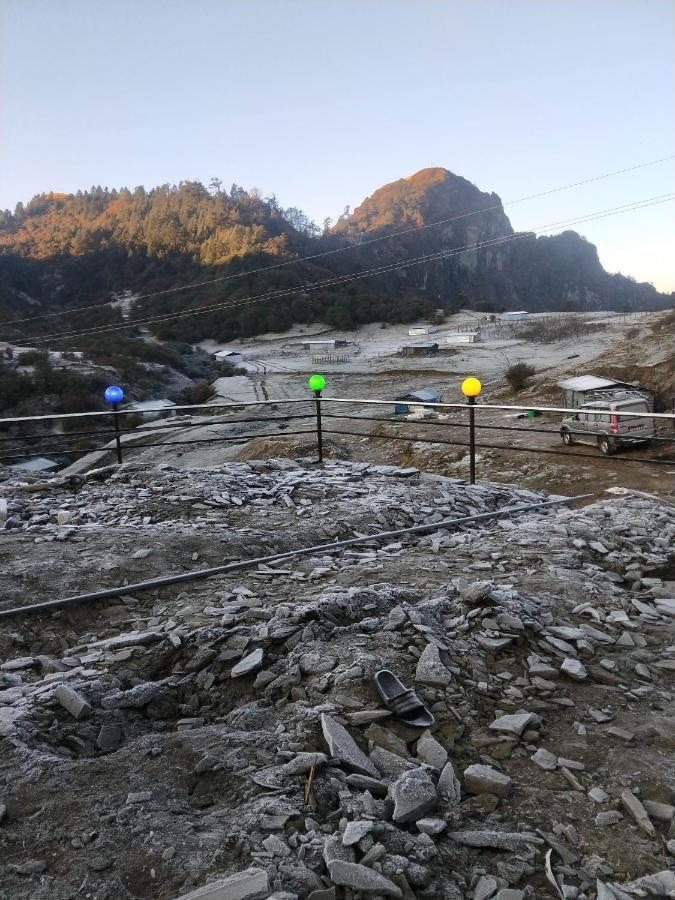 Charikot Tripura Resort Kalinchowk المظهر الخارجي الصورة